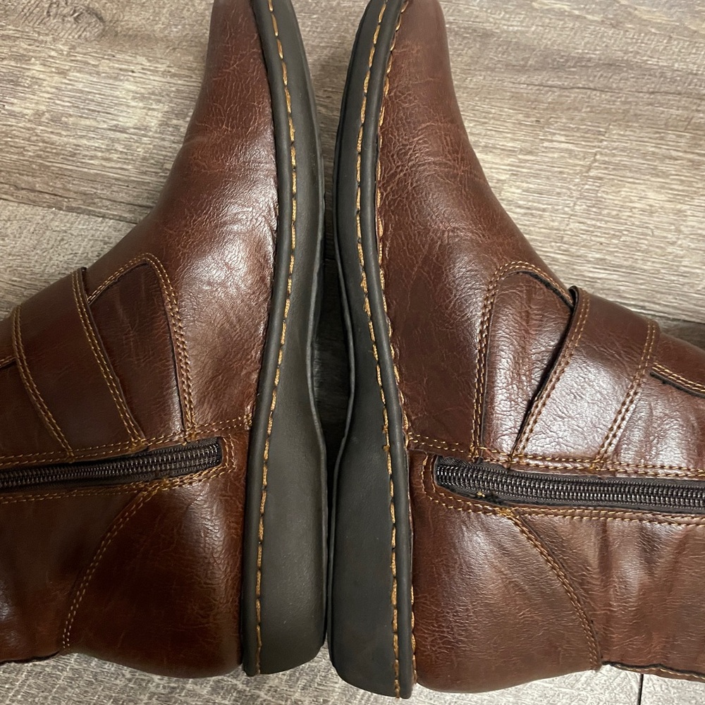 boc Brown to the Knee Boots with Buckle Detail size 11 - Picture 10 of 11